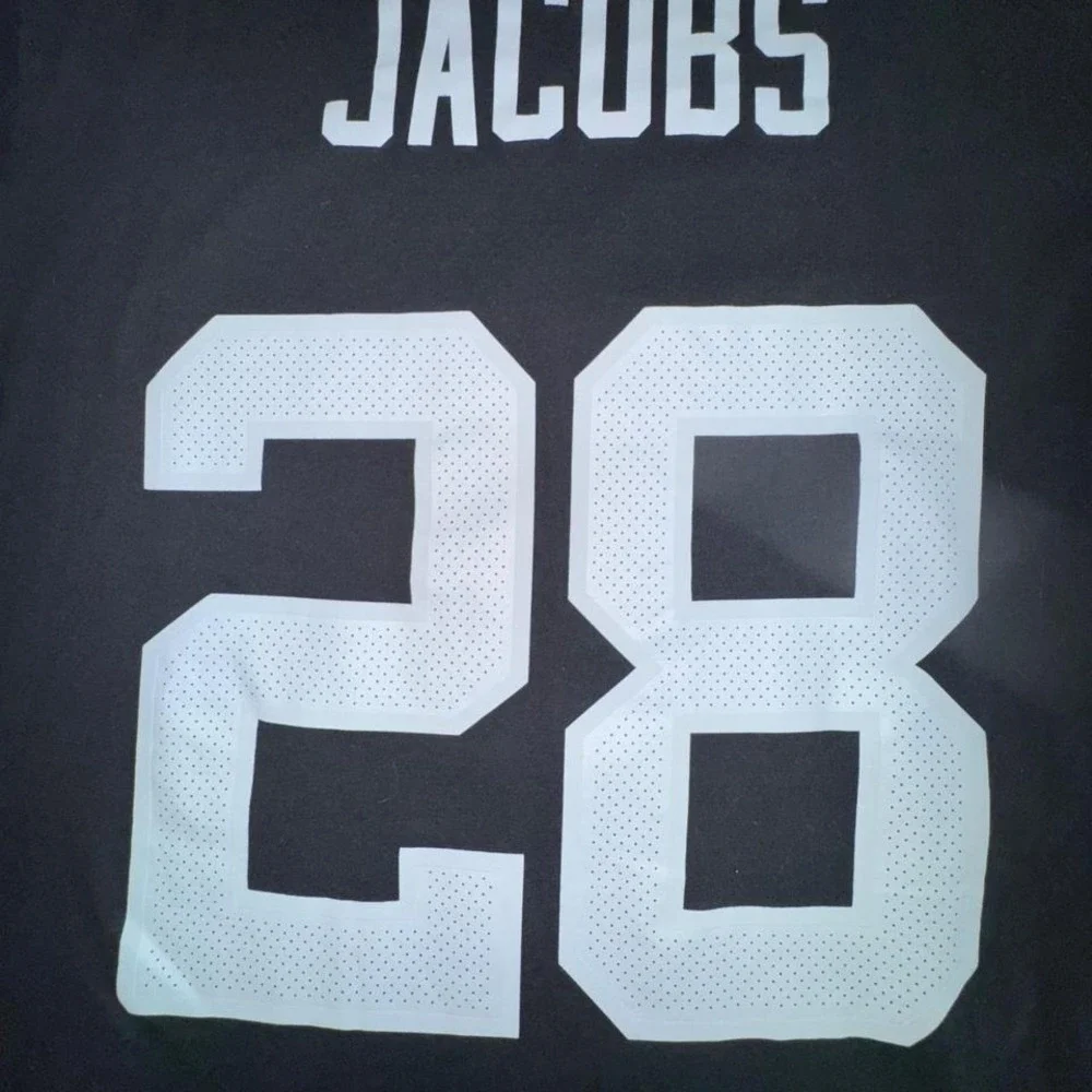 Nike T-Shirt Mens XL Black Excellent Josh Jacobs Raiders‎ 28 Football Jersey Tee